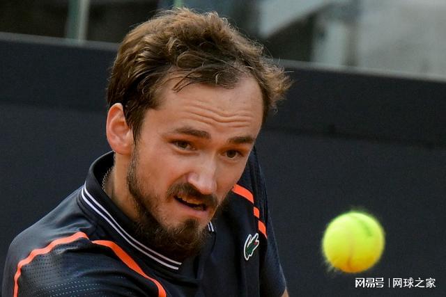 德韦杰夫之, 当时就让直, 提出这个问